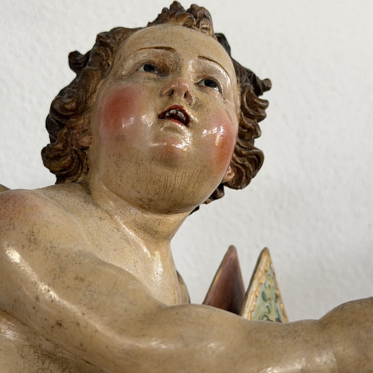 Ancienne et rare paire d'anges ailés polychromes avec mitre – Naples, XVIIIe siècle-photo-7