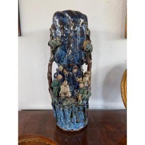 Ancien vase en grès de Shiwan signé « Pan Ji », Scène de lettrés dans un paysage