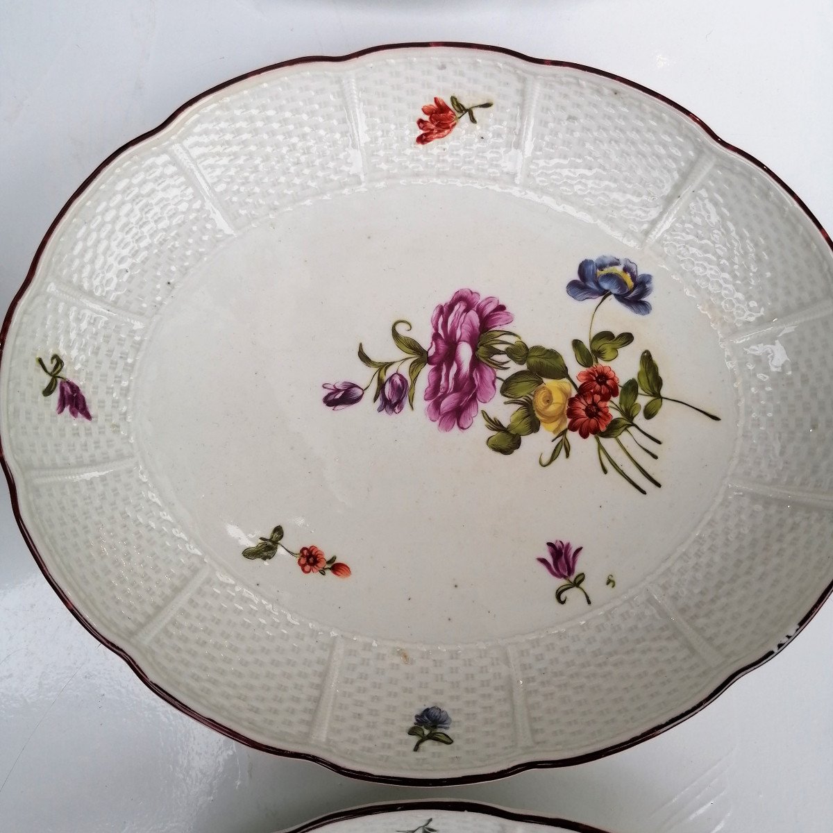 4 Raviers Et 2 Plats En Porcelaine - Ludwigsburg - XIXème-photo-3