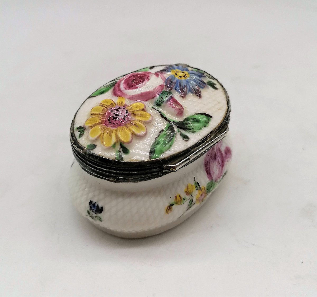 Small Porcelain Box From Mennecy, 1756-1762-photo-3