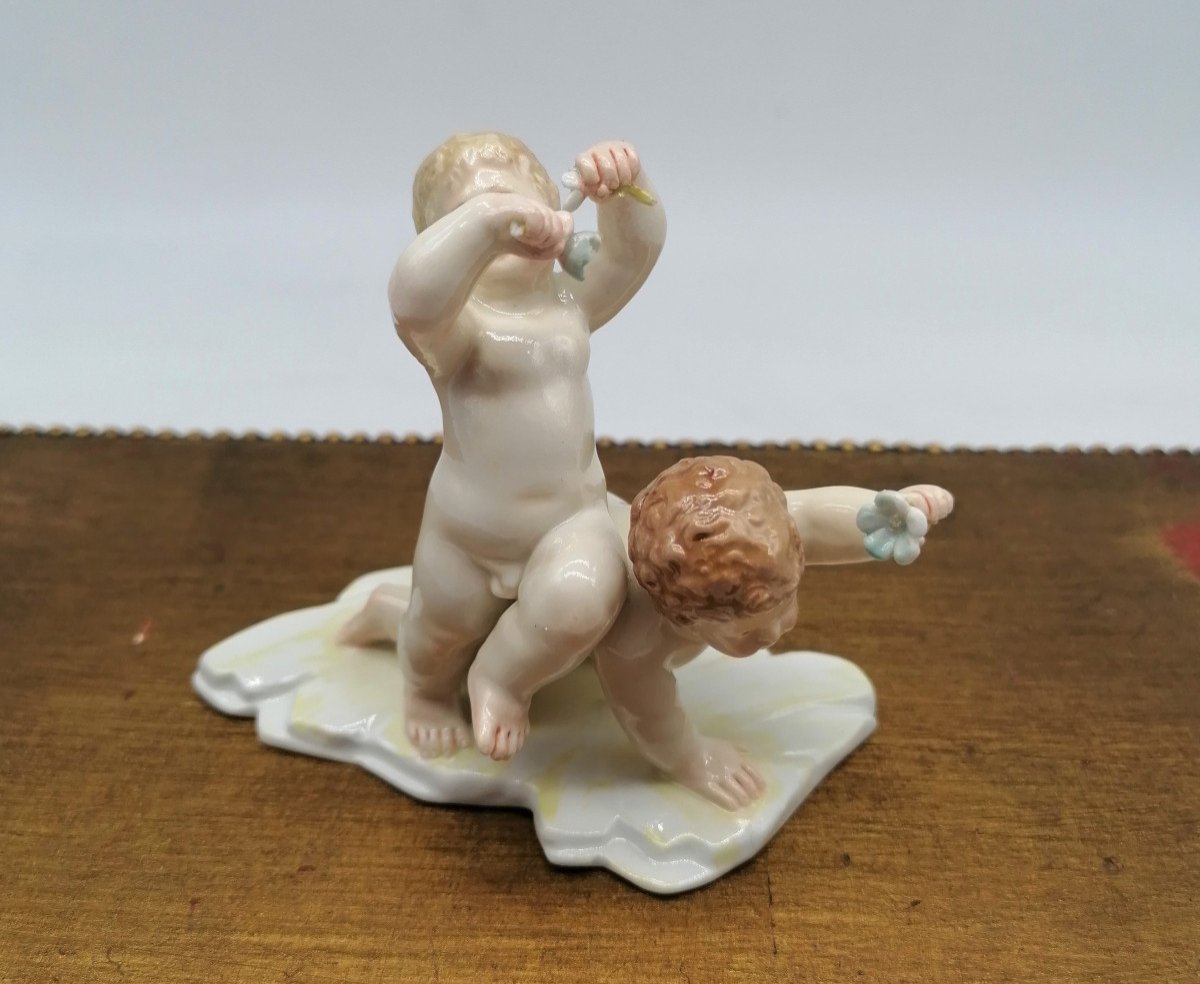 Pair Of Porcelain Putti From Berlin Kpm Nineteenth-photo-5