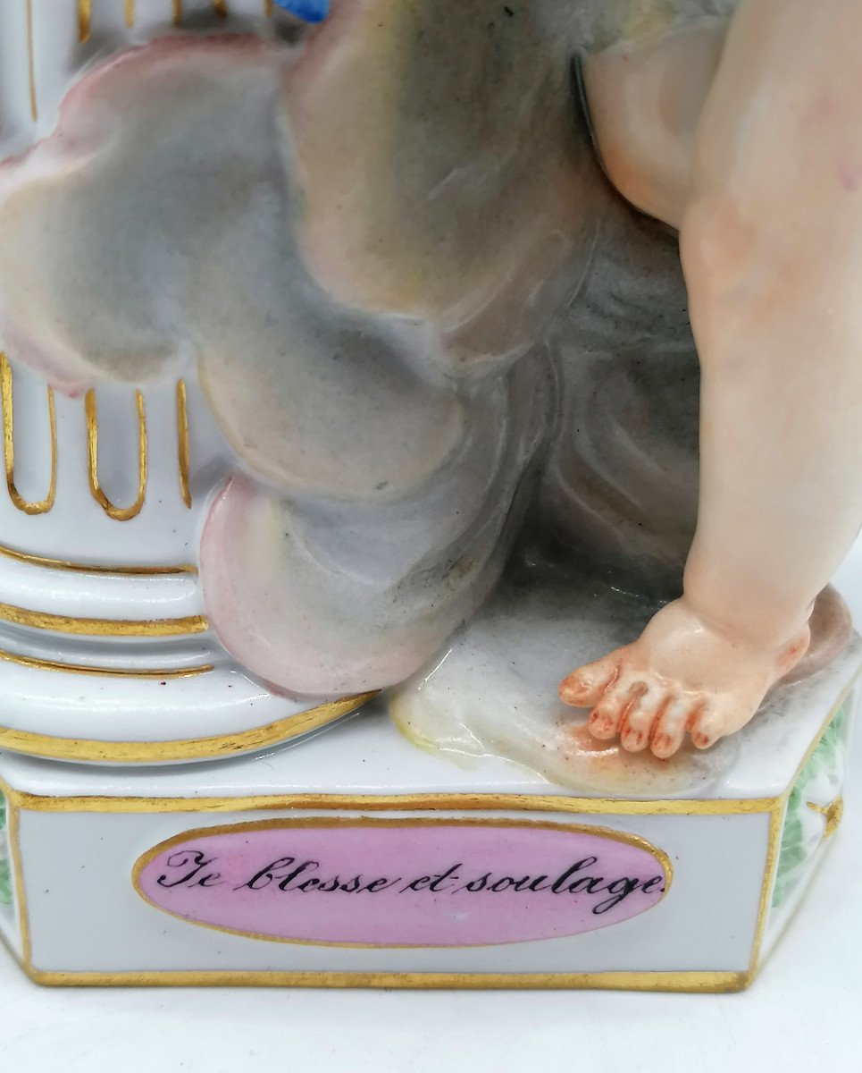 Putto / Meissen Porcelain Love "i Hurt And Relieve"-photo-2