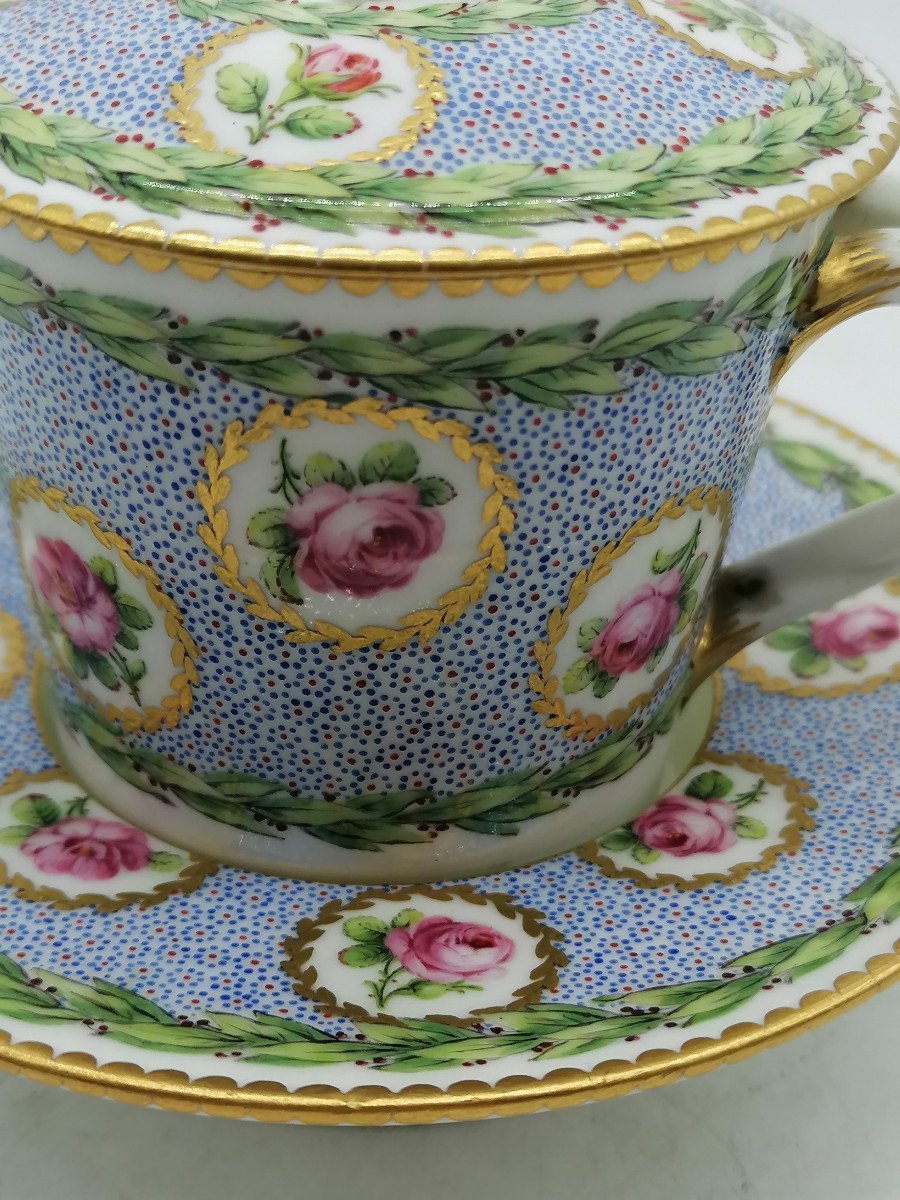 Porcelain Cup From Sèvres 18th Century-photo-2