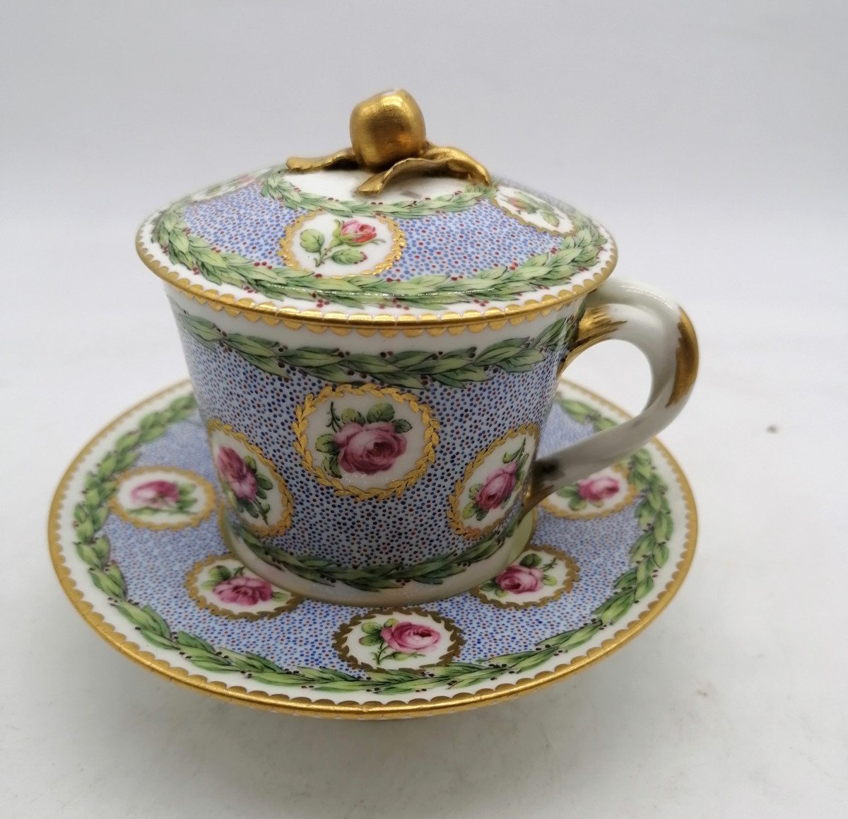 Porcelain Cup From Sèvres 18th Century