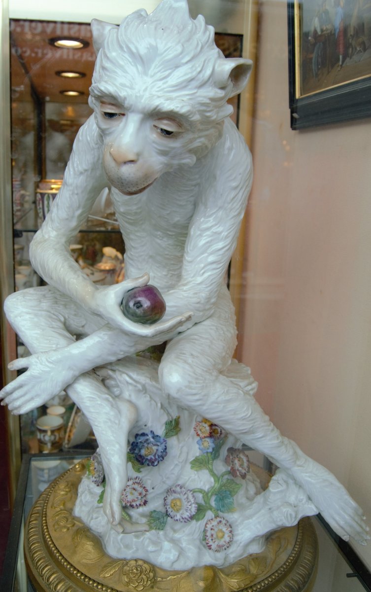 Porcelain Monkey - Meissen (according To) - XIXth