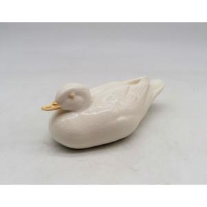 Canard En Porcelaine De Sèvres