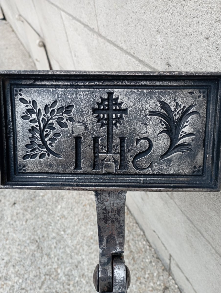 18th Century Iron Host Molds (1)-photo-2