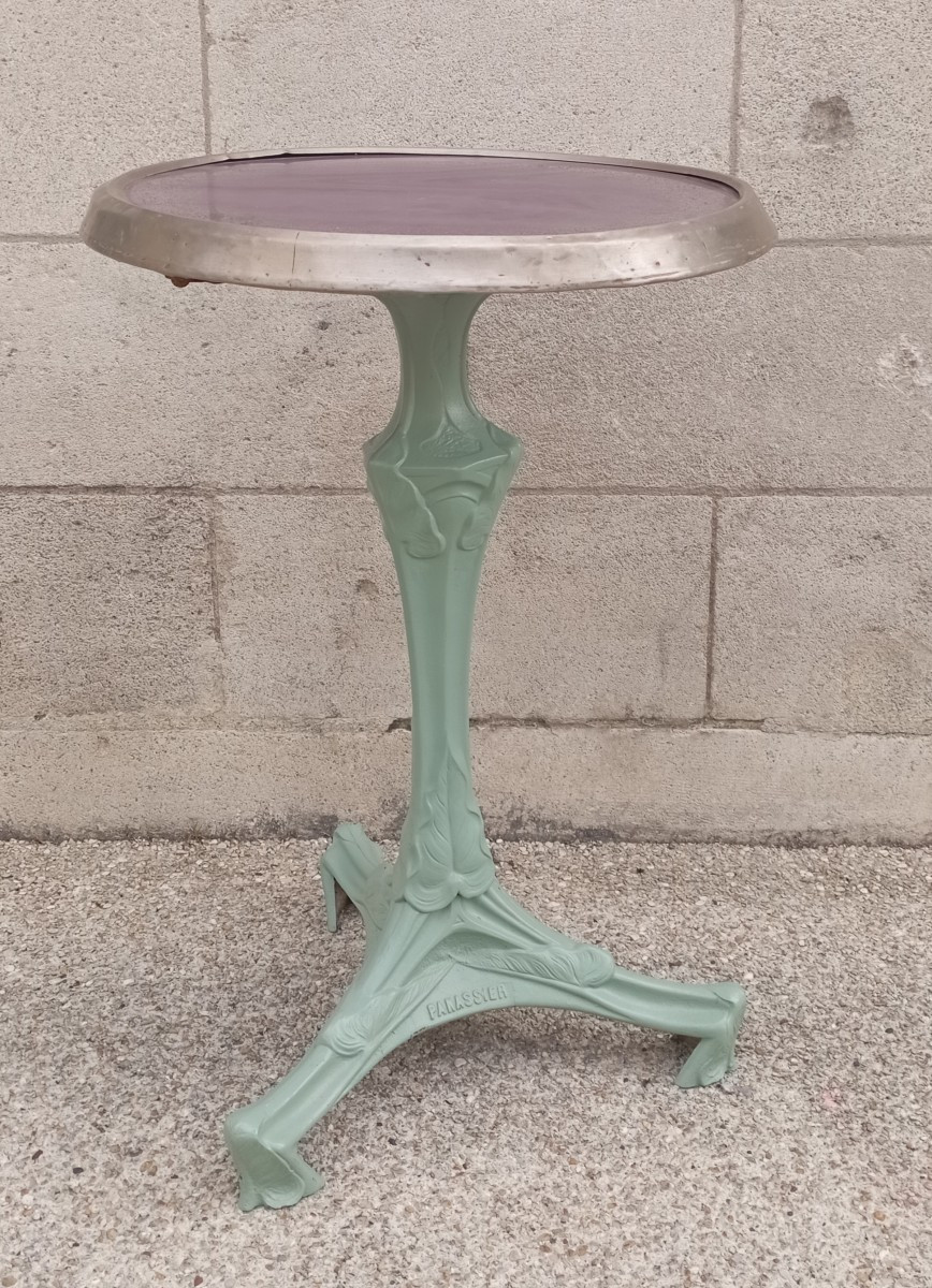 Art Nouveau Pedestal Table From The Nancy School