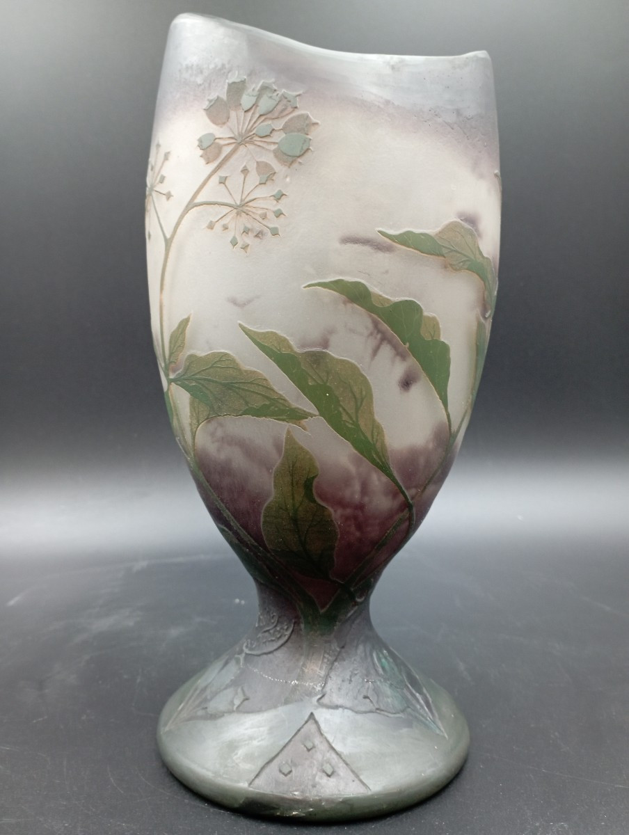 Vase ovoïde Muller Croismare 