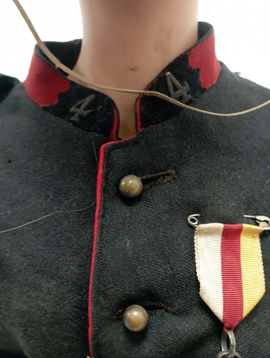 Mannequin enfant en uniforme du 4 ème R.I de la IIIème République-photo-3
