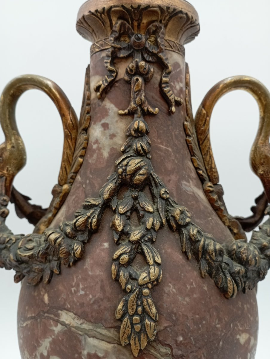 Paire de cassolettes en marbre et bronze doré-photo-4