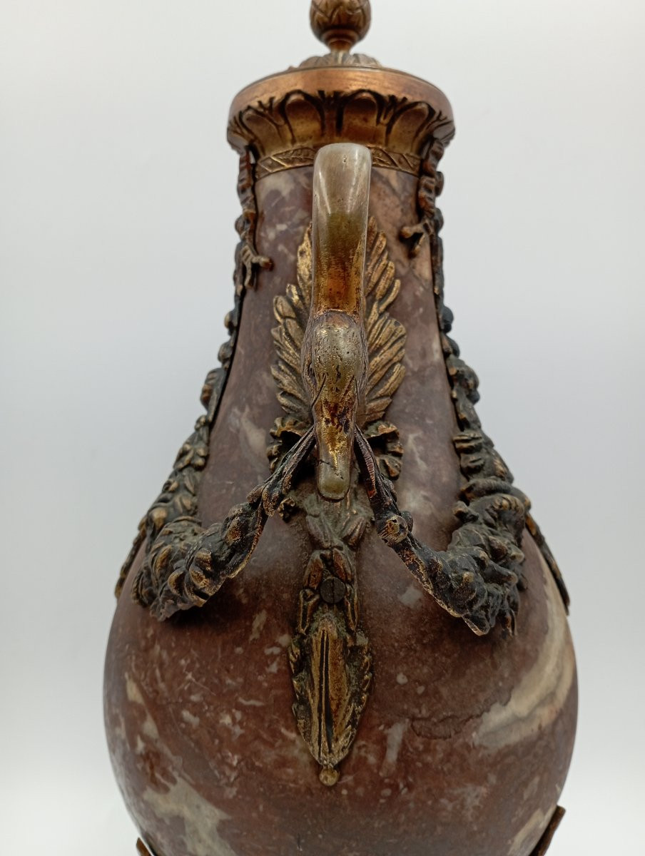 Paire de cassolettes en marbre et bronze doré-photo-3