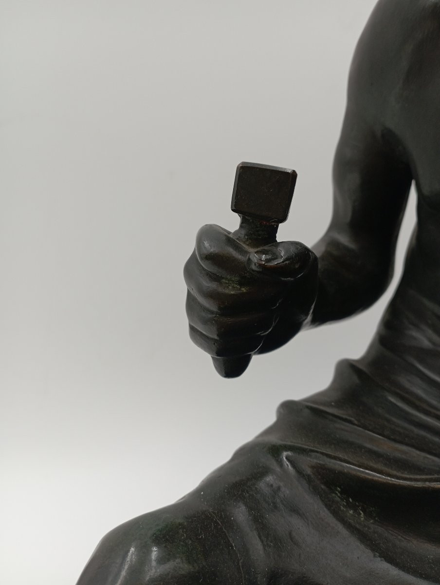 sculpture en bronze ''le tailleur de pierre'' de  Constantin Meunier-photo-1