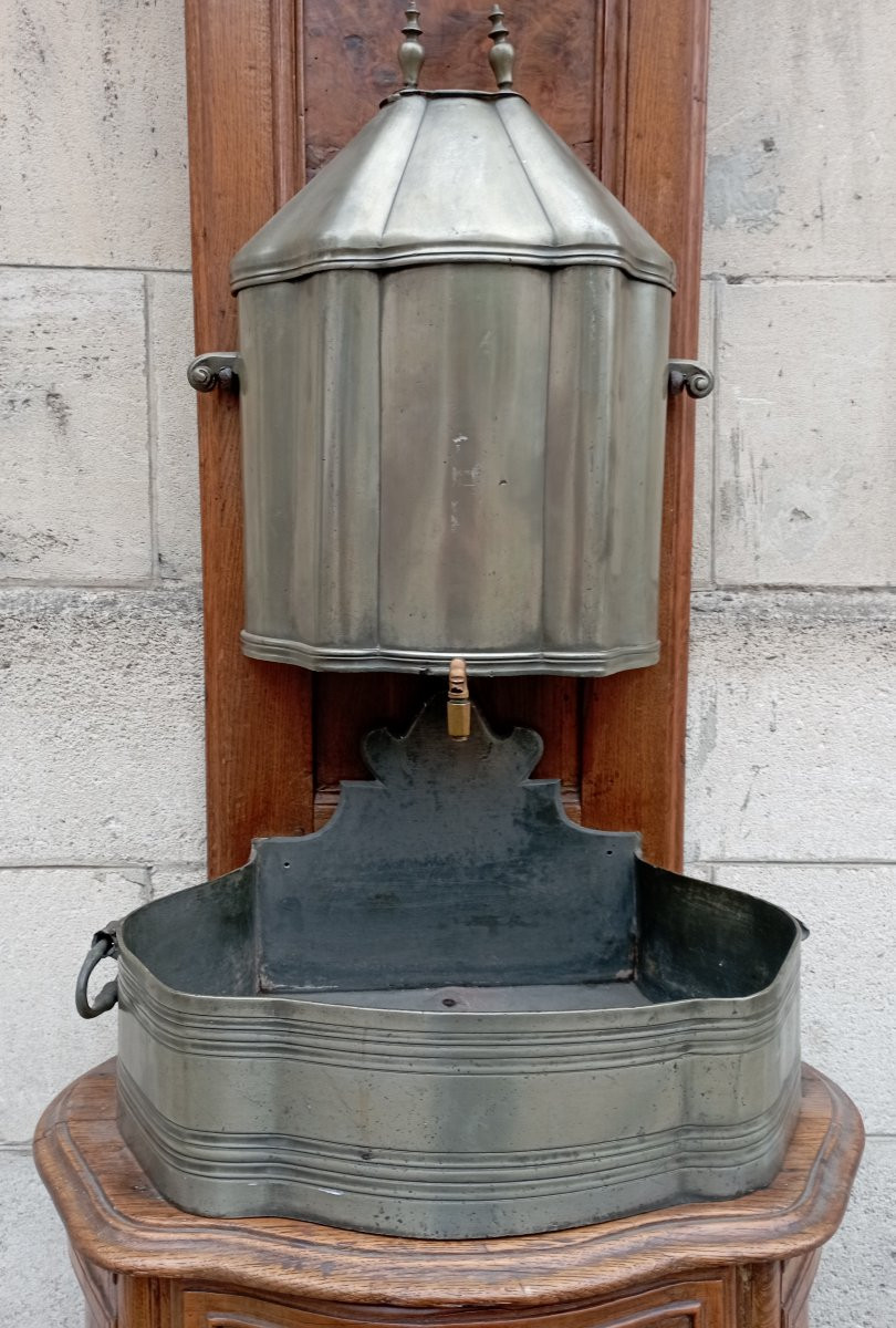 18th Century Walnut And Zinc Bathroom Cabinet-photo-3