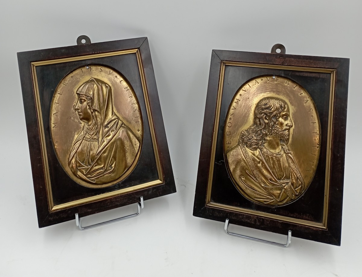 Pair Of Jesus And Mary Gilt Bronze Plaques, Netherlands, 17th Century