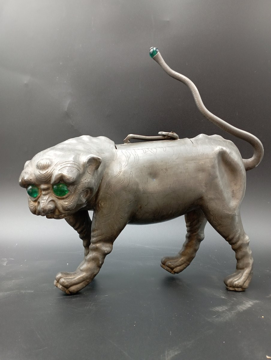 Boite en étain Lion / Chien de Fo dynastie Qing Chine XIX ème siècle-photo-4