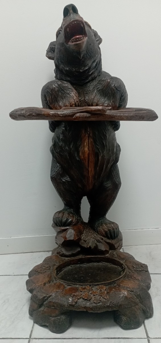 Porte-parapluie ours travail de la foret noire époque XIX ème siècle