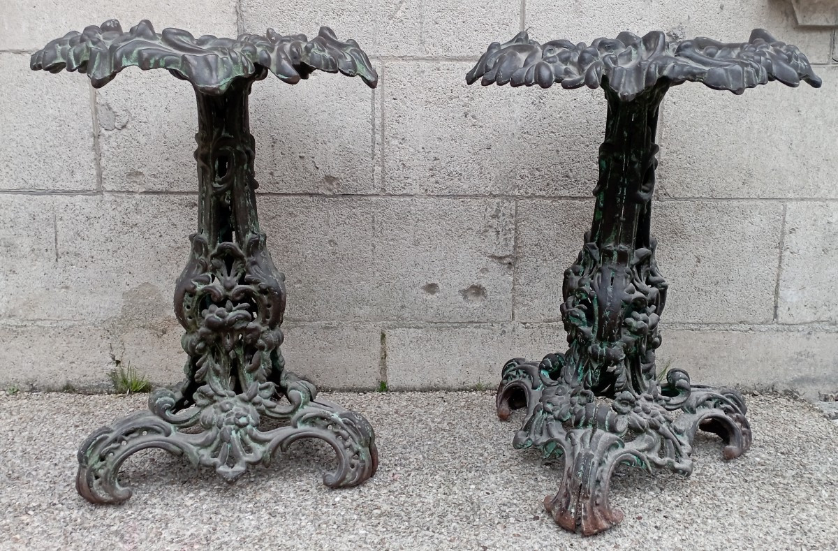 Paire de sellettes en fonte fin XIX ème siècle 