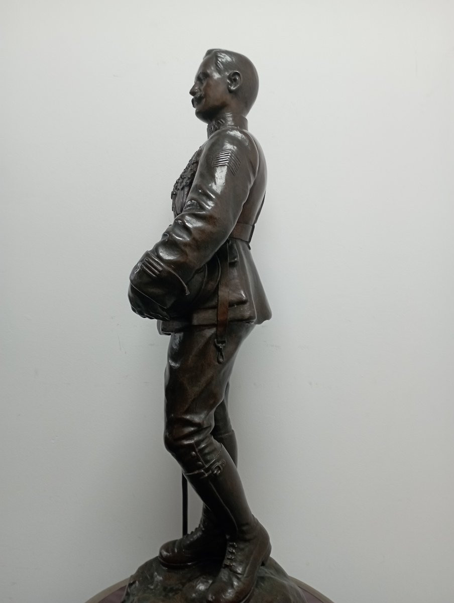 Grande sculpture en bronze  d'un Poilu par J.B Van Pottelsberghe-photo-1