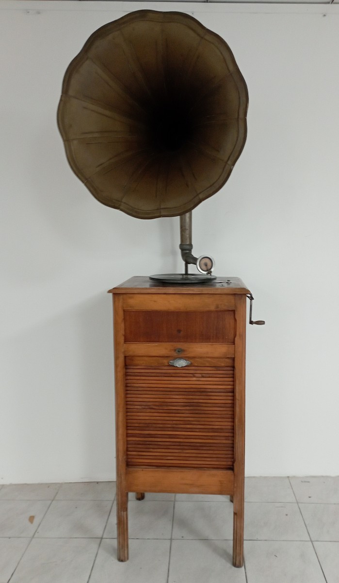 Phonographe de bar avec monnayeur des années 1930