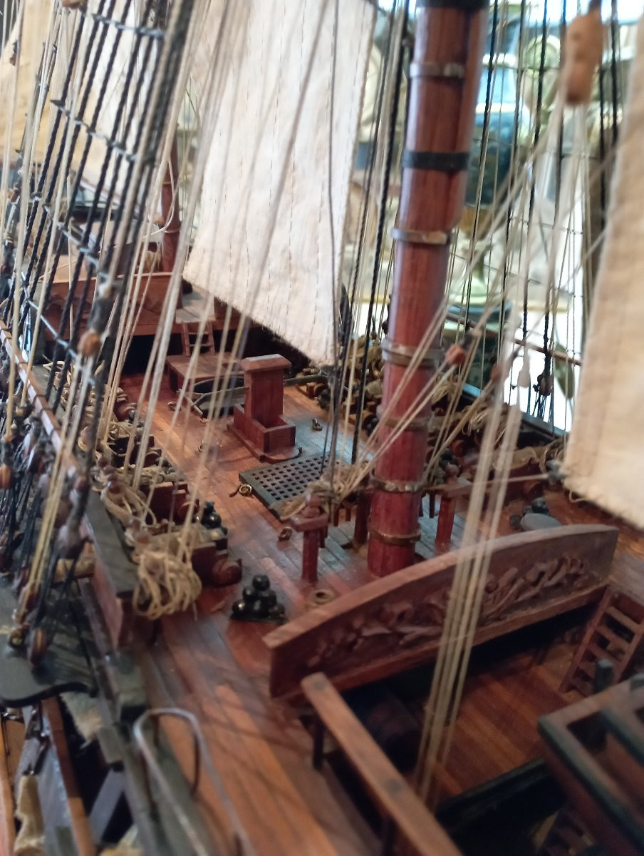 Maquette en écorché du ''Le Superbe''-photo-2