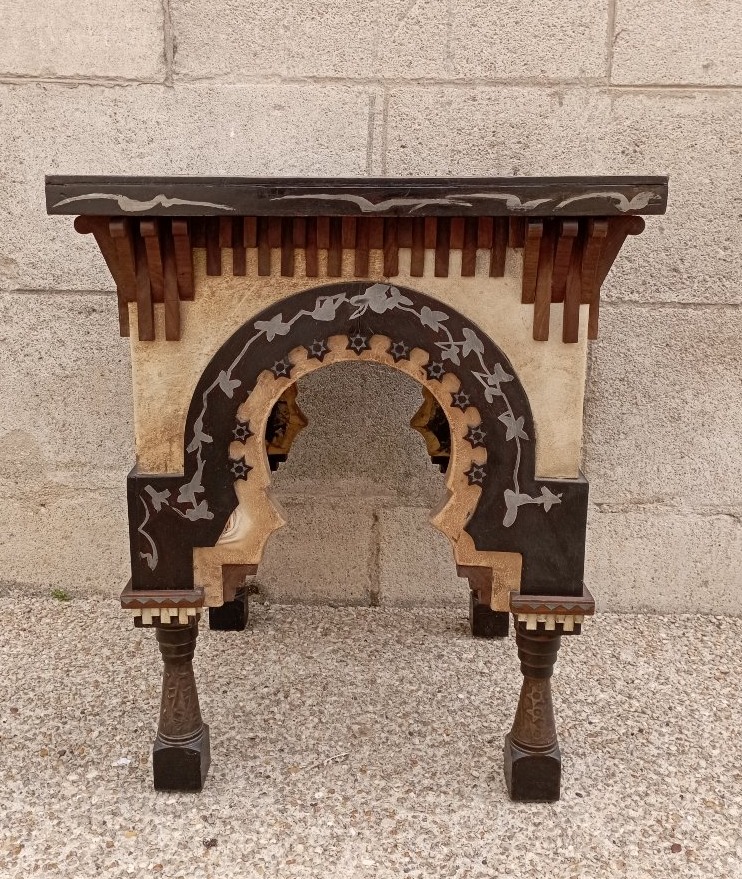 Table d'appoint originale Carlo Bugatti XIX ème siècle