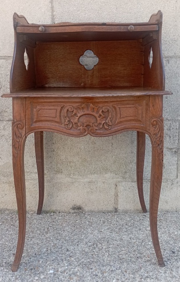 Meuble chevet du XVIII ème siècle