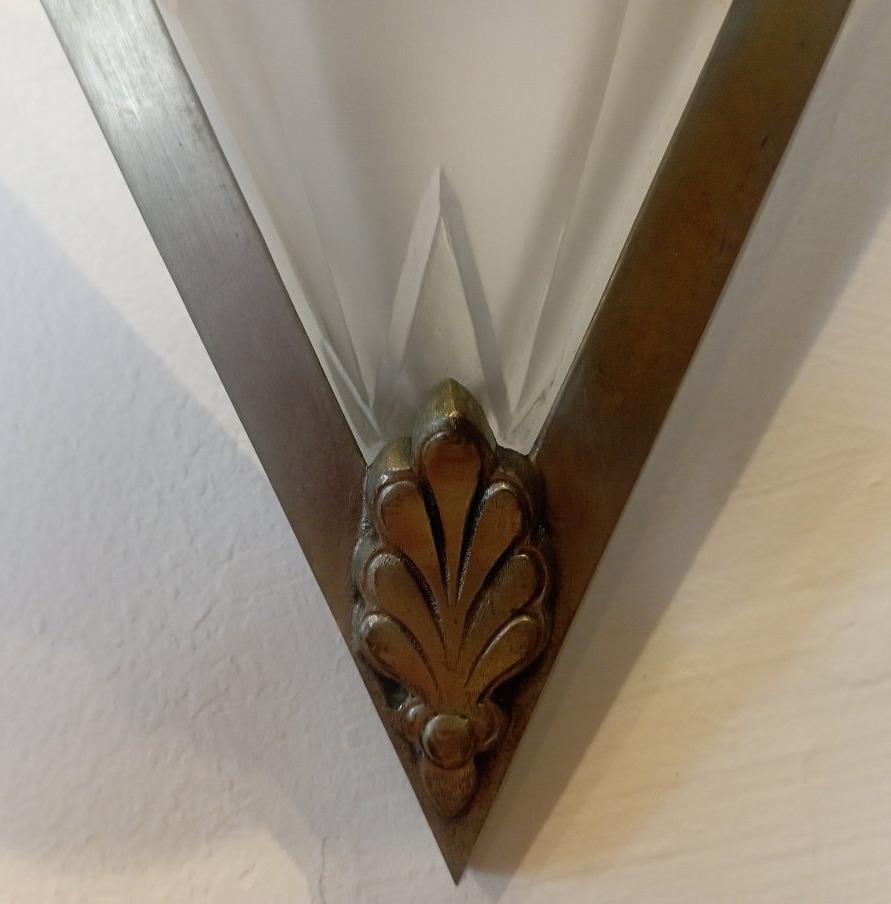 Pair Of Art Deco Wall Sconces-photo-4