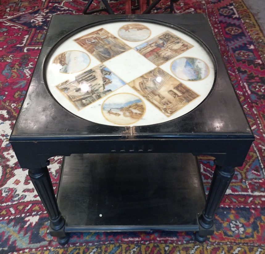Table d'appoint plateau en marbre peint
