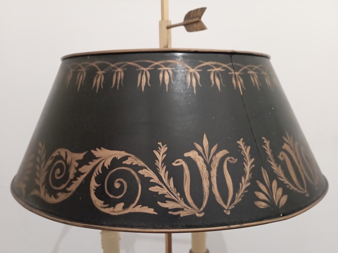 Louis XVI-style Hot-water Bottle Lamp-photo-2