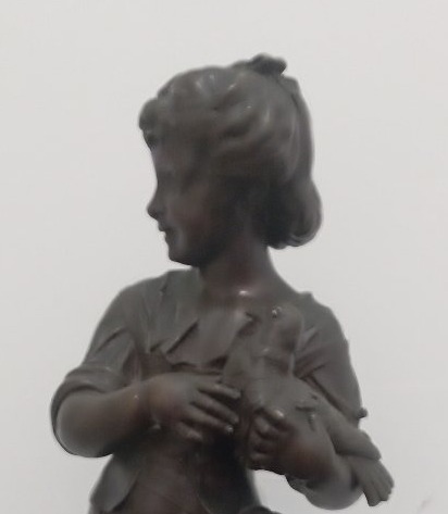 Sculpture en bronze ''Femme au pigeon'' par H. Giraud-photo-2