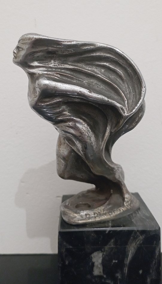 Mascotte automobile en bronze par Boleslaw Biegas-photo-1