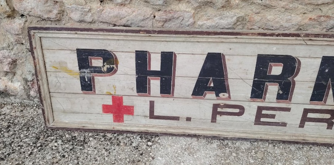 Ancien panneau en bois ''Pharmacie''-photo-2