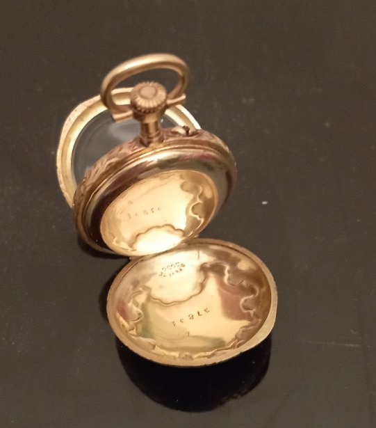 Gold Pocket Watch With Enamel Decoration-photo-2