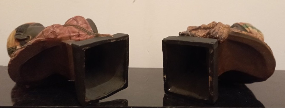 Paire de bustes en terre cuite du XIX ème siècle-photo-2