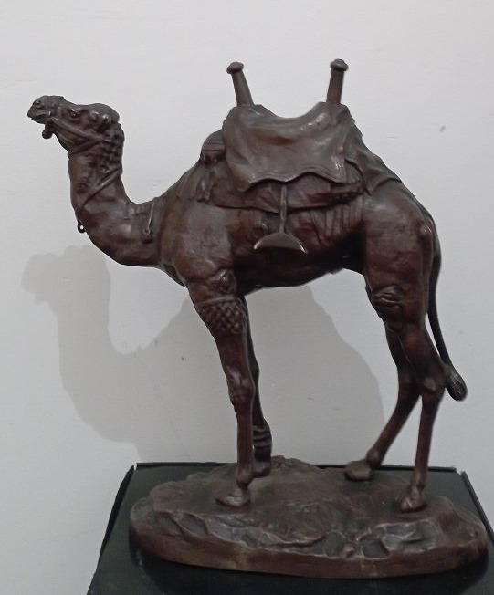 "Dromadaire harnaché d'Egypte" Sculpture een bronze par Antoine Louis Barye-photo-2
