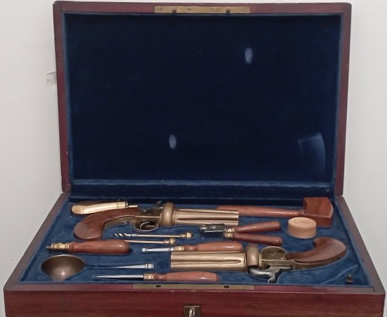 Coffret de pistolets de duel appelés "poivriers"-photo-2