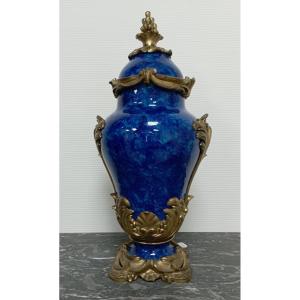 Vase en faïence de Sèvres XIX ème siècle