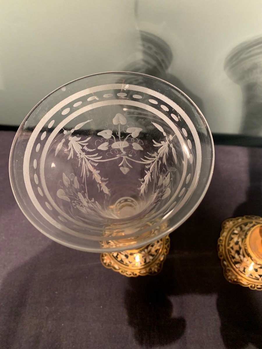 Paire De Vases Cornets Cristal Gravé Et Pied Cloisonné. époque Napoléon III.  Alfred Giroux-photo-3