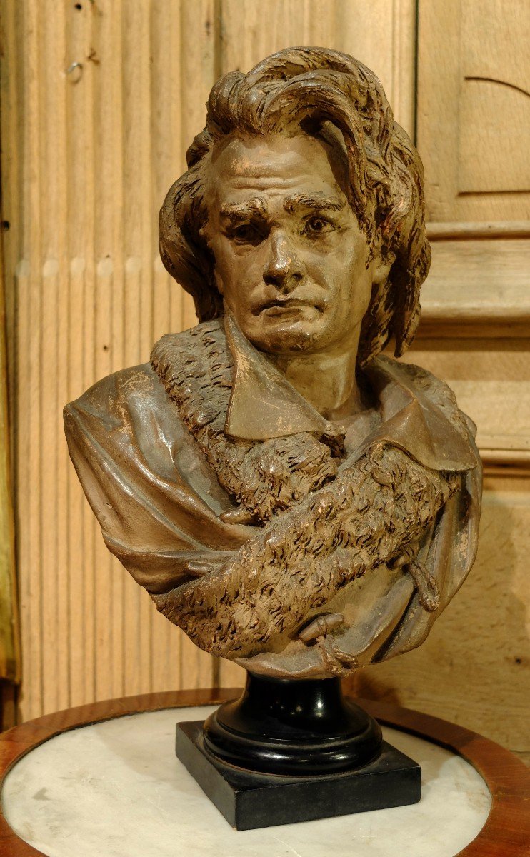 Buste De Beethoven En Terre Cuite Sur Piedouche  Signé A Carrier Belleuse. Epoque XIX è Siècle