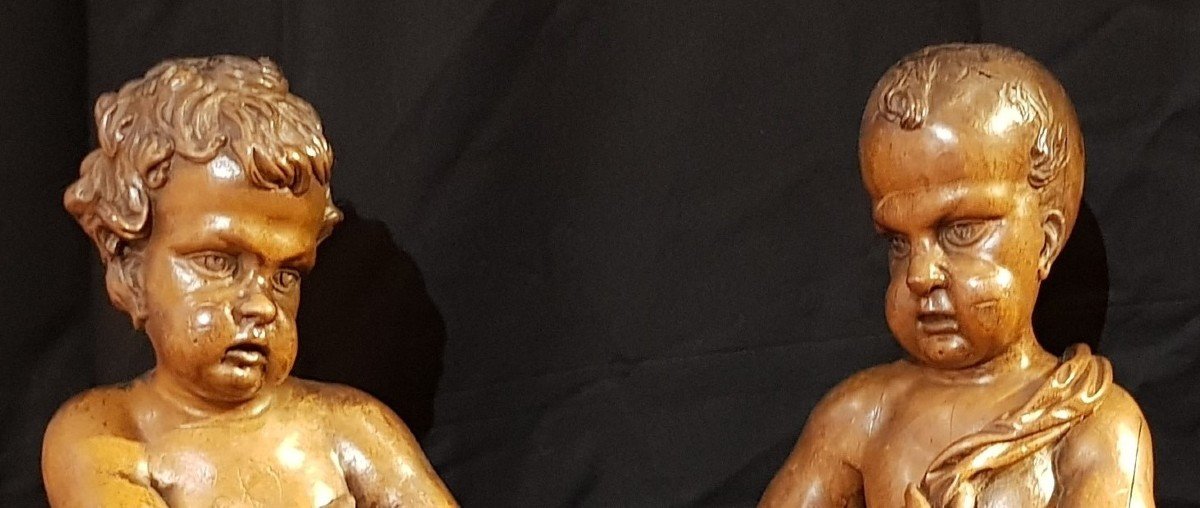 Deux Putti Formant Pendant En Bois Sculpté. Allemagne XVIIe Siècle-photo-1