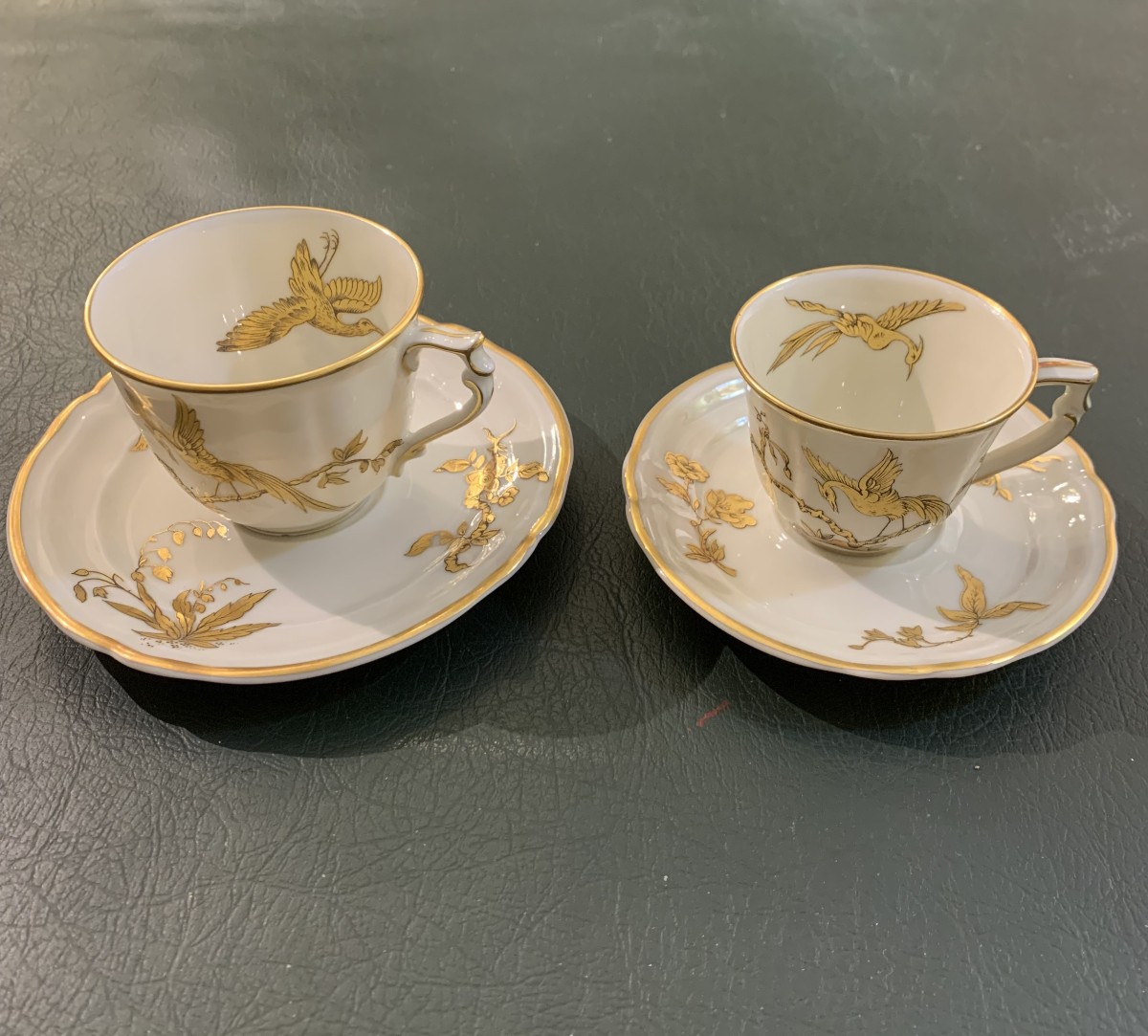 Partie De Service à Café Et à Moka, Modèle A La Reine Elisabeth,  Bernardaud /limoges-photo-3