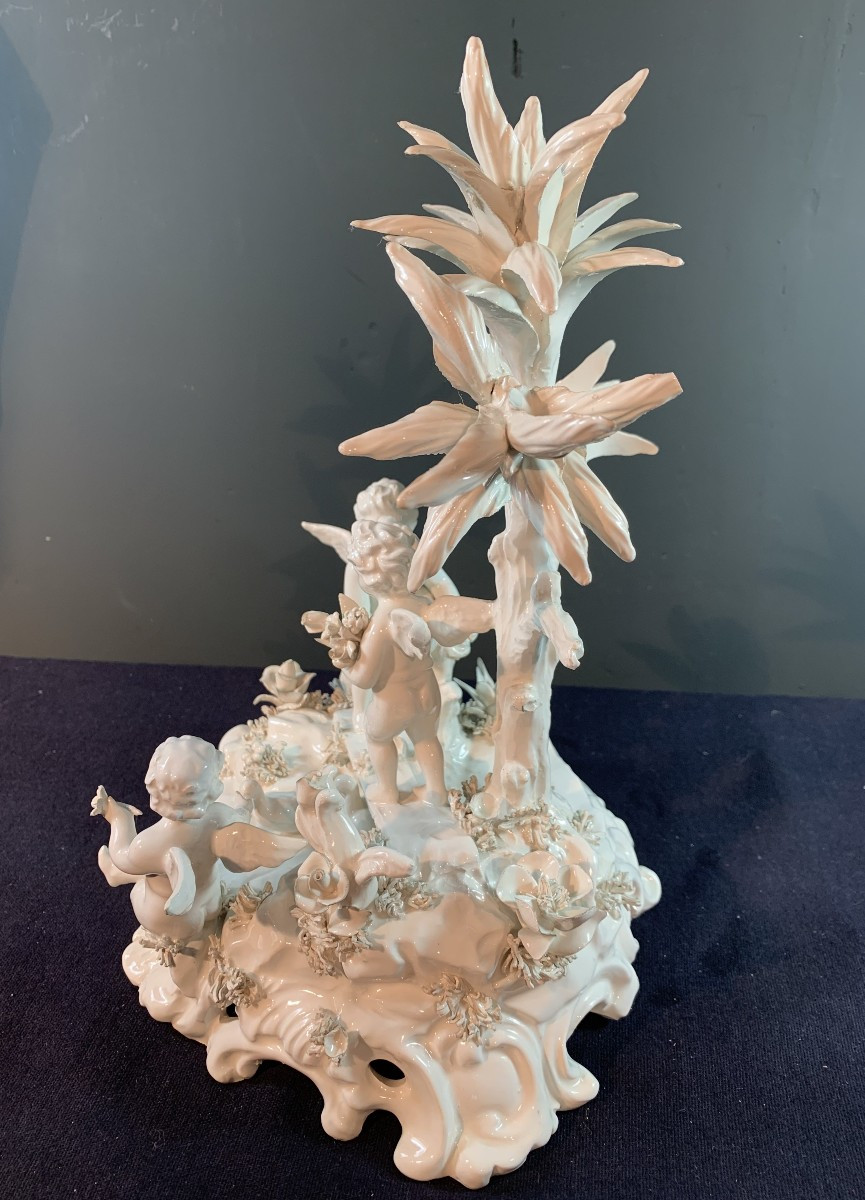 Group Of Three Cupids Playing By A River. White Earthenware. Italy, Early 19th Century.-photo-3