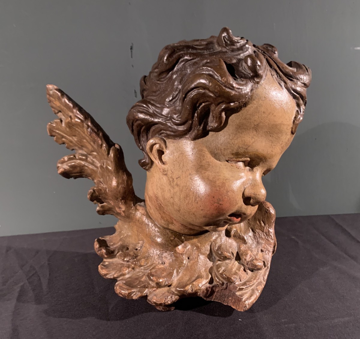 Tête d'ange en bois sculpté polychrome époque début XVIII ème siècle-photo-2