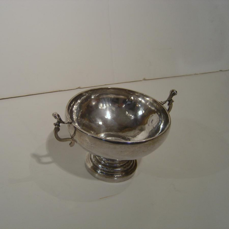 Coupe De Mariage De 1832 En Argent Massif -photo-2