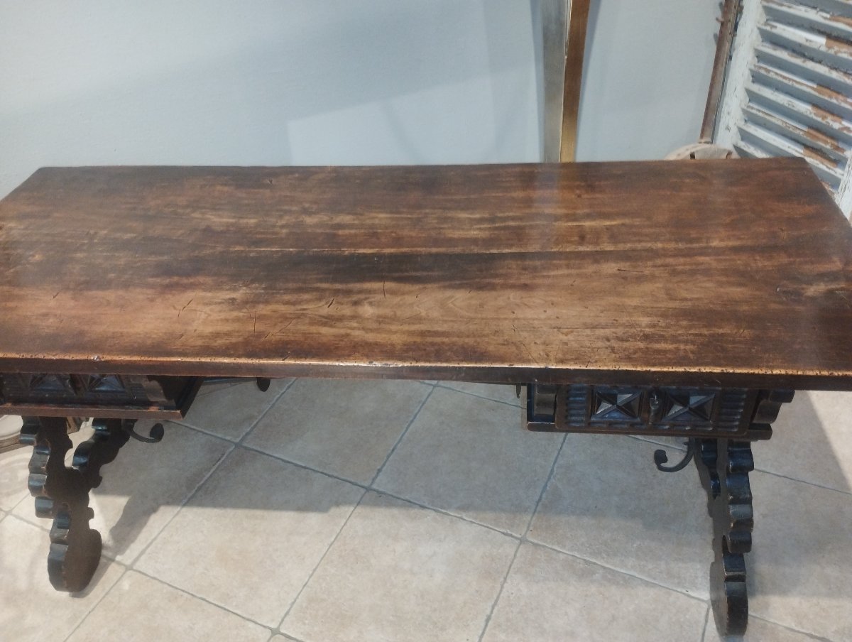 Table espagnole en noyer-photo-2