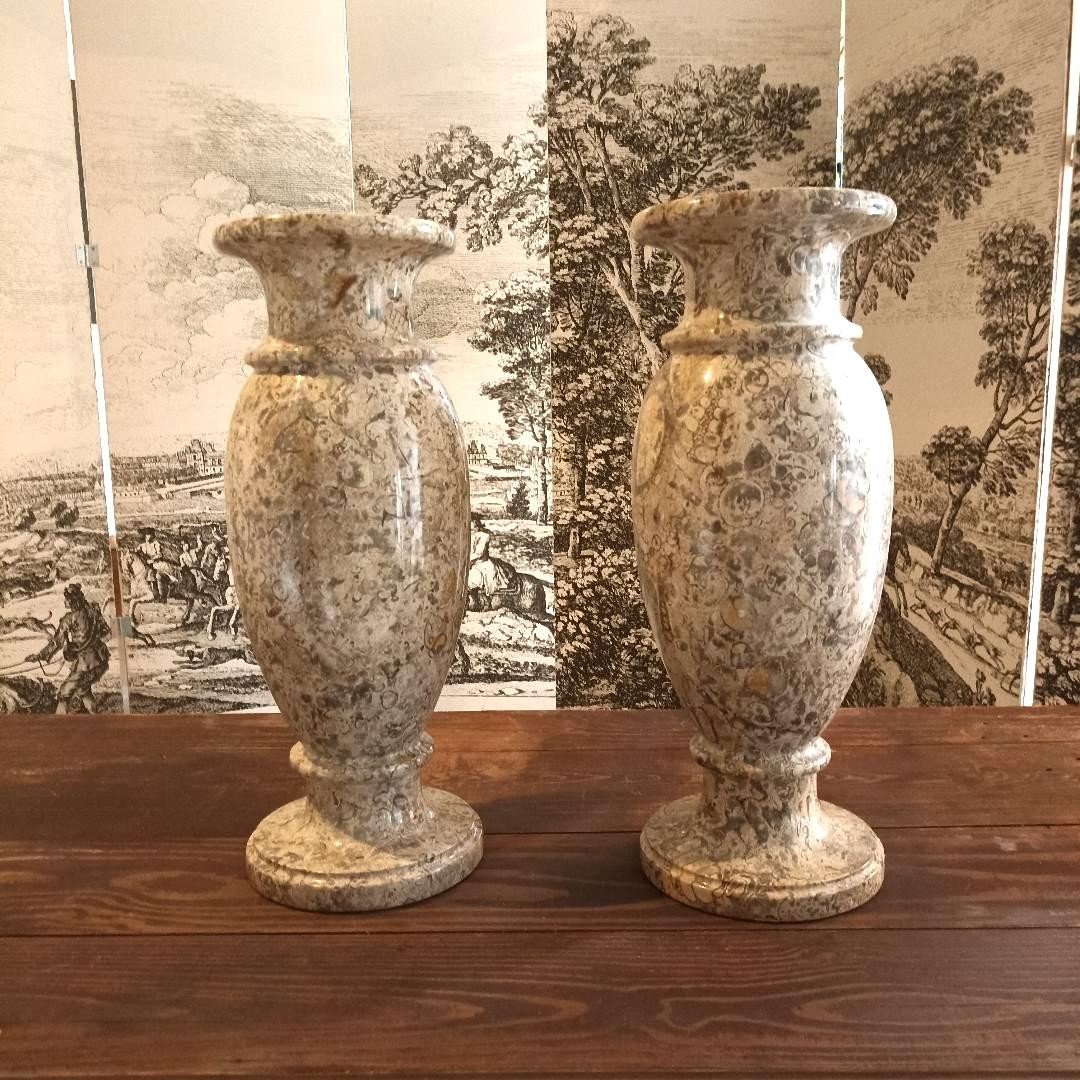 Paire de vases balustres en marbre-photo-3