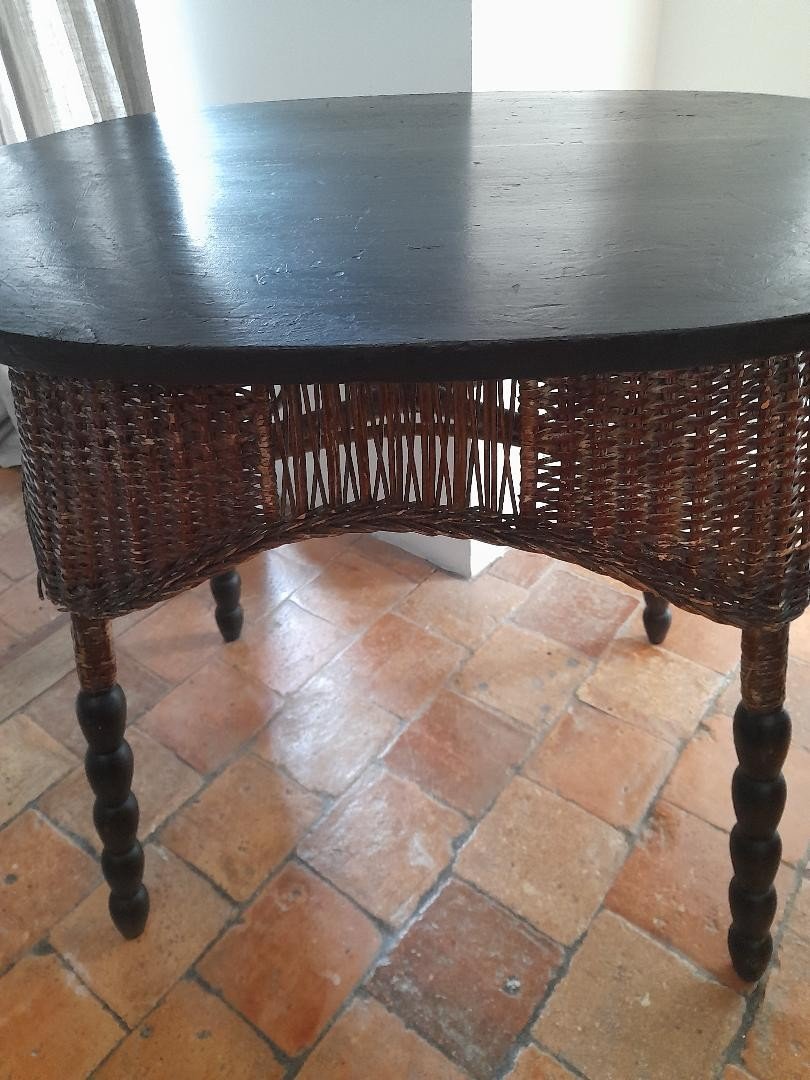 Wood And Bamboo Living Room Table-photo-4