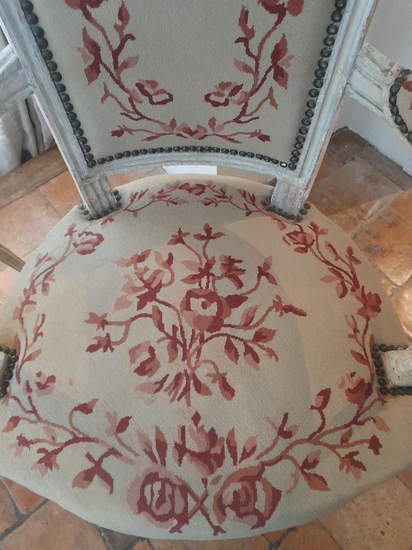 Paire de fauteuils cabriolets d' époque Louis XVI-photo-4