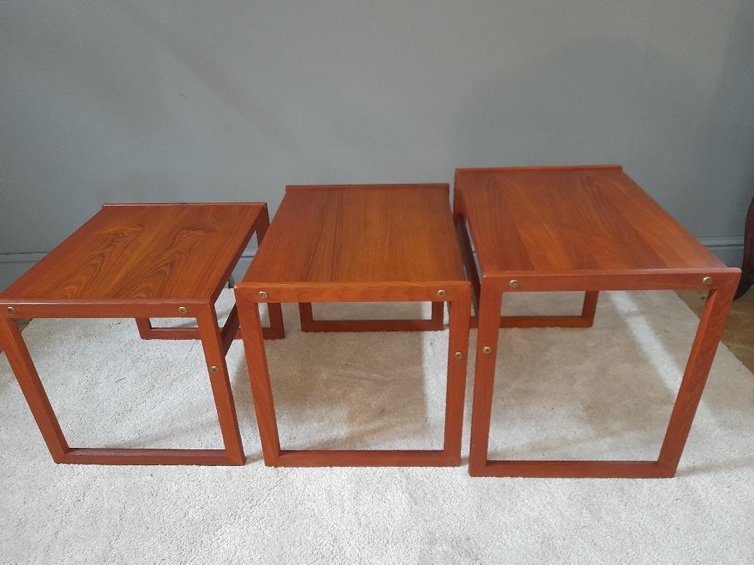 Trois tables gigognes Danoises